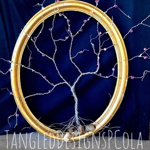 Spring Blooms Wire Tree on Gold Oval Frame